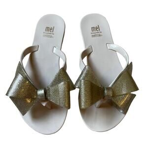 Mel by Melissa Harmonic Bow Gold Sandals Flip Flops Size 2 NEW